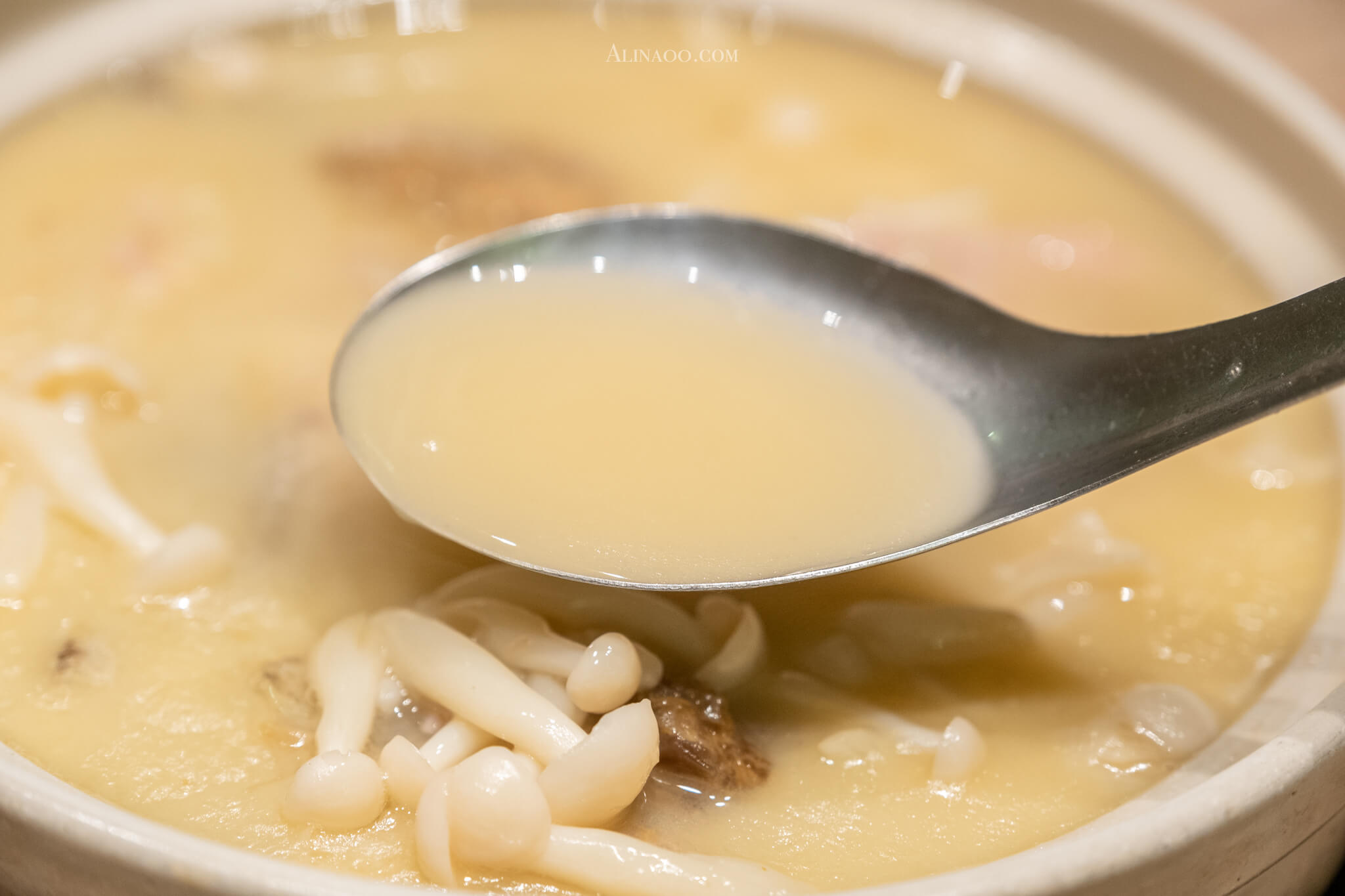 【台北美食】大安-雞窩-驥園雞湯｜熬煮20小時的精華美味 @Alina 愛琳娜