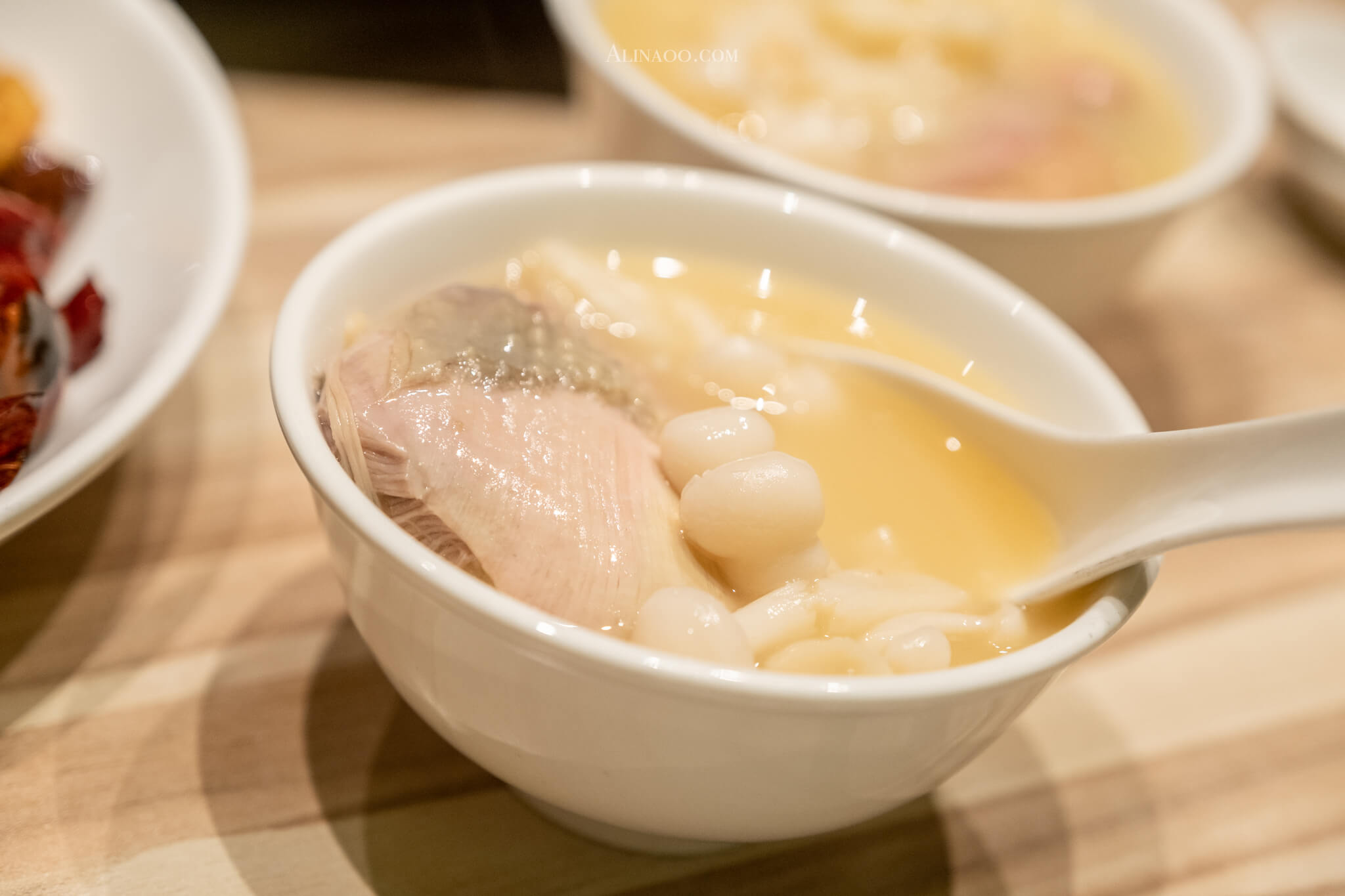 【台北美食】大安-雞窩-驥園雞湯｜熬煮20小時的精華美味 @Alina 愛琳娜