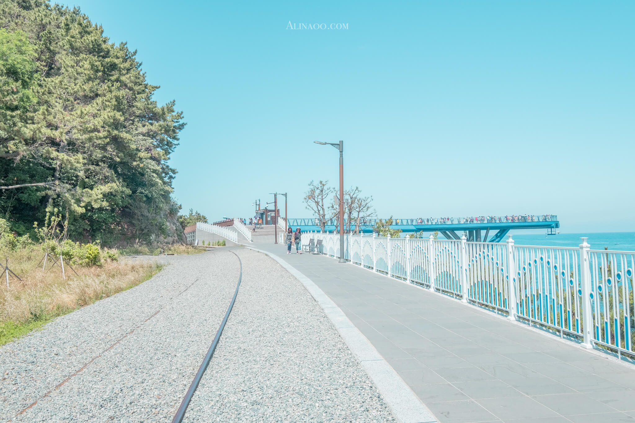 【釜山景點】青沙浦天空步道、紅白燈塔｜免費海景絕觀景點 @Alina 愛琳娜
