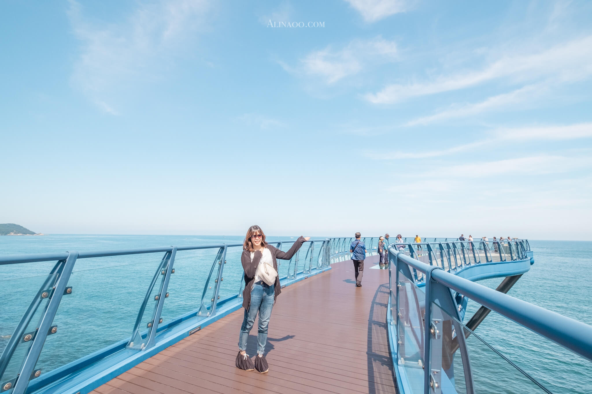 【釜山景點】青沙浦天空步道、紅白燈塔｜免費海景絕觀景點 @Alina 愛琳娜