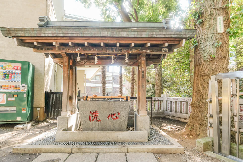 【東京景點】高円寺氣象神社(冰川神社)，祈晴御守加持好天氣 @Alina 愛琳娜
