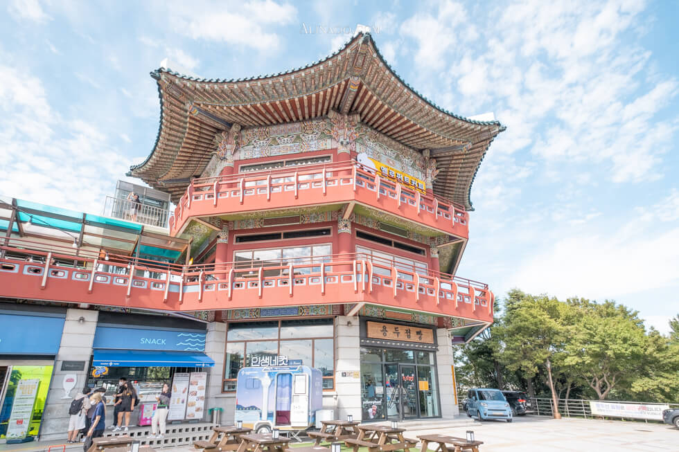 【釜山景點】 釜山鑽石塔(原釜山塔)｜眺望釜山市景好輕鬆 @Alina 愛琳娜
