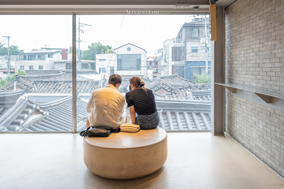 【首爾咖啡廳】韓國藍瓶咖啡 Blue Bottle Coffee 北村韓屋三清洞店 @Alina 愛琳娜