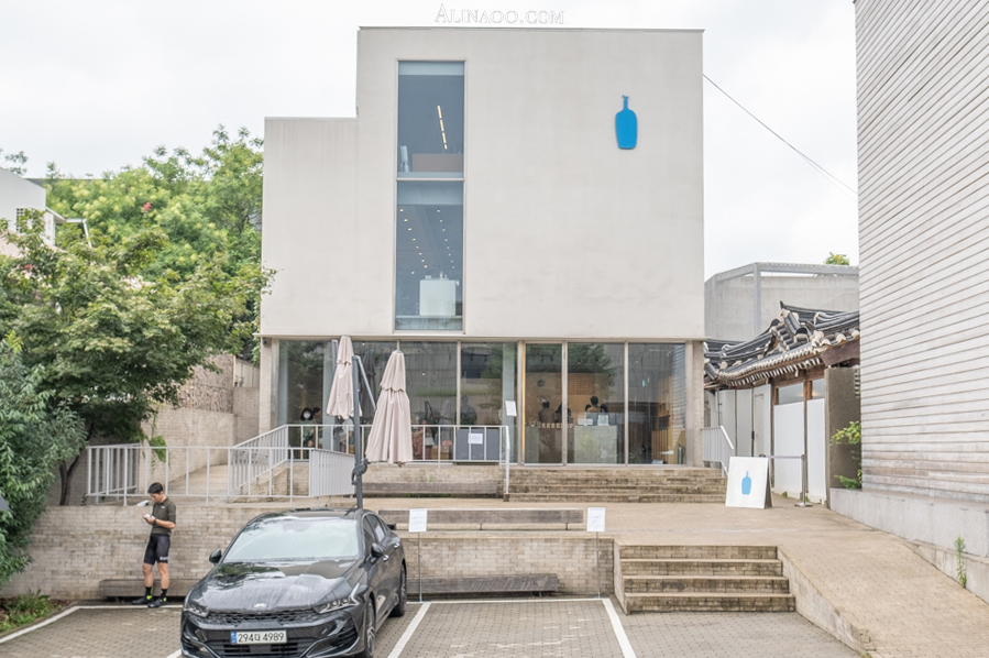 【首爾咖啡廳】韓國藍瓶咖啡 Blue Bottle Coffee 北村韓屋三清洞店 @Alina 愛琳娜