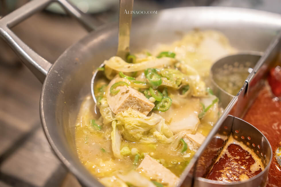 【台北美食】 青花驕 肥牛麻辣鍋｜仙氣牛肉拼盤浮誇好澎湃 @Alina 愛琳娜