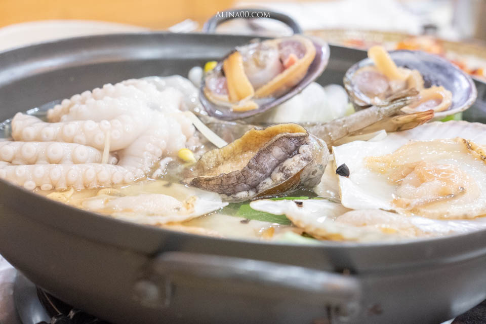 【釜山美食】善良章魚必吃!辣炒章魚拌飯 配 章魚海鮮火鍋 @Alina 愛琳娜 【釜山美食】善良章魚必吃!辣炒章魚拌飯 配 章魚海鮮火鍋 @Alina 愛琳娜