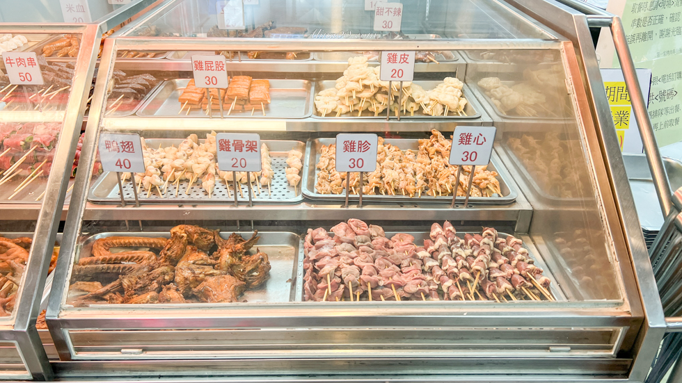 【花蓮美食】第一家烤肉串-自強店｜燒烤串燒電話預約免排隊！ @Alina 愛琳娜