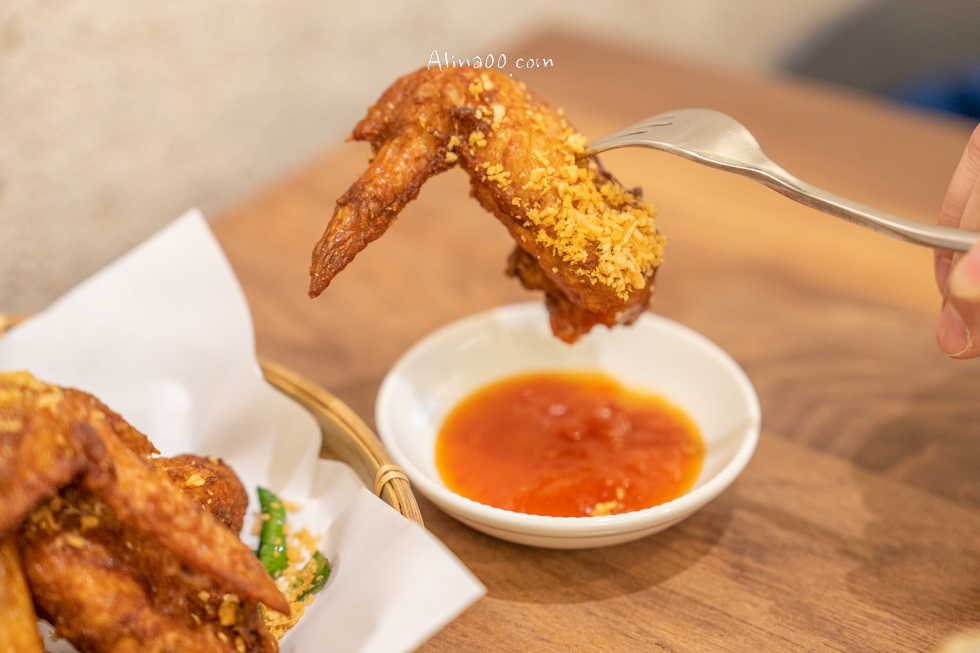 【台北美食】Zaap 泰式料理餐廳|香料炸雞翅神美味!超好吃 @Alina 愛琳娜 【台北美食】Zaap 泰式料理餐廳|香料炸雞翅神美味!超好吃 @Alina 愛琳娜