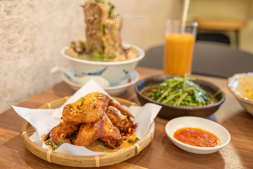 【台北美食】Zaap 泰式料理餐廳|香料炸雞翅神美味!超好吃 @Alina 愛琳娜 【台北美食】Zaap 泰式料理餐廳|香料炸雞翅神美味!超好吃 @Alina 愛琳娜
