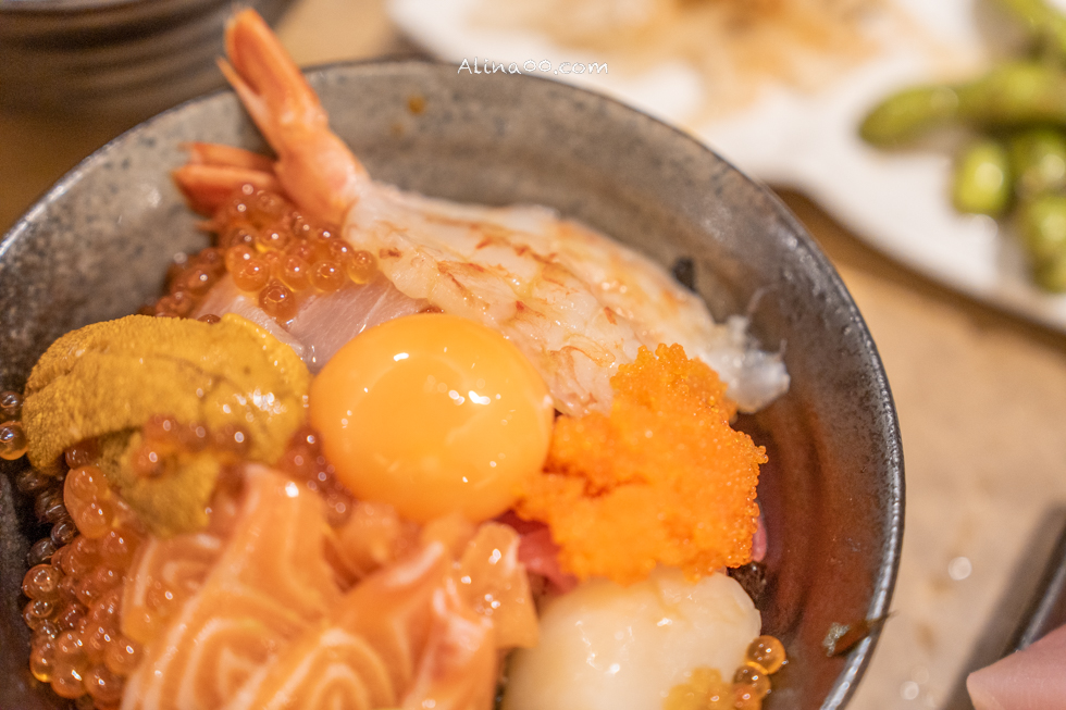 【台北美食】內湖 金泰日式料理｜生魚片海鮮蓋飯比定食優秀 @Alina 愛琳娜