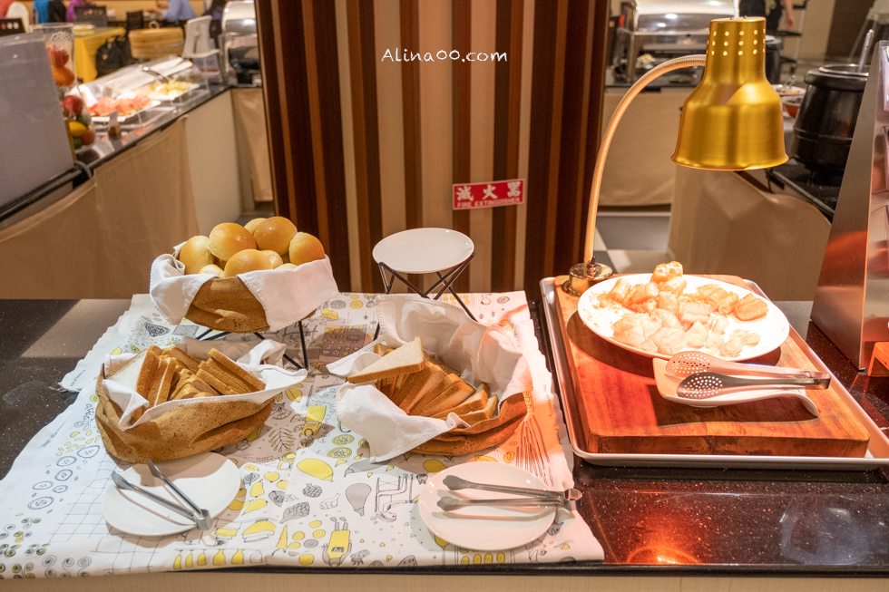 【嘉義住宿】 冠閣大飯店-寵物友善飯店一泊一食，毛孩主人貼心同住 @Alina 愛琳娜