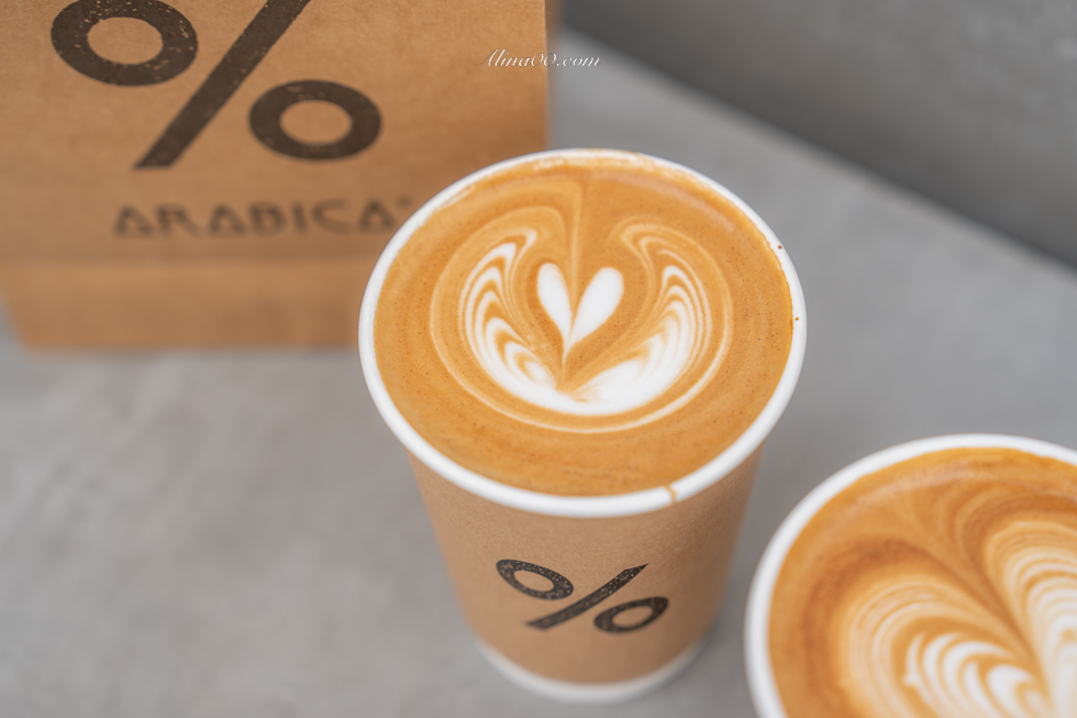 【京都咖啡】% ARABICA 京都嵐山店|香醇拿鐵與渡月橋美景相伴 @Alina 愛琳娜 【京都咖啡】% ARABICA 京都嵐山店|香醇拿鐵與渡月橋美景相伴 @Alina 愛琳娜
