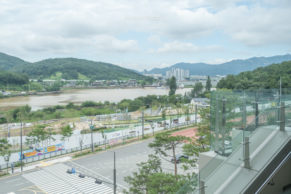 【首爾購物】京畿道義王樂天 Time Villas Outlet 玻璃屋購物中心交通方便 @Alina 愛琳娜