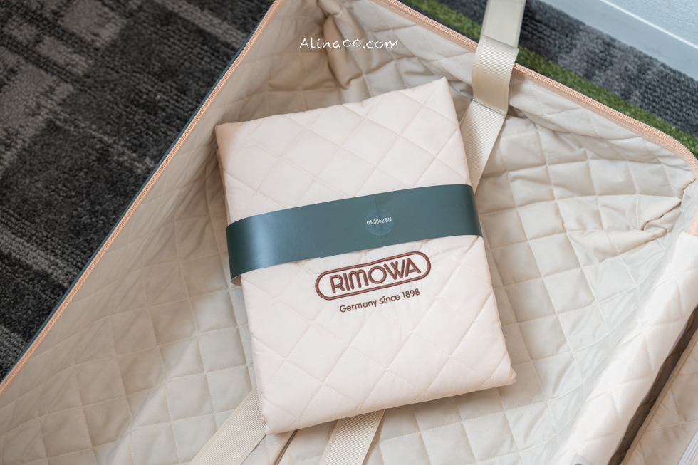 【大阪購物】日本驚安殿堂 RIMOWA 行李箱/絕版品在心齋橋驚喜挖到寶 @Alina 愛琳娜 【大阪購物】日本驚安殿堂 RIMOWA 行李箱/絕版品在心齋橋驚喜挖到寶 @Alina 愛琳娜