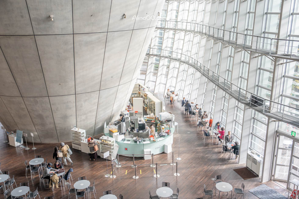 【東京景點】國立新美術館｜日本代謝派建築本身就是藝術 @Alina 愛琳娜