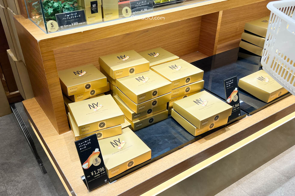【東京伴手禮】NEWYORK PERFECT CHEESE 起司奶油脆餅哪裡買+排隊攻略 @Alina 愛琳娜