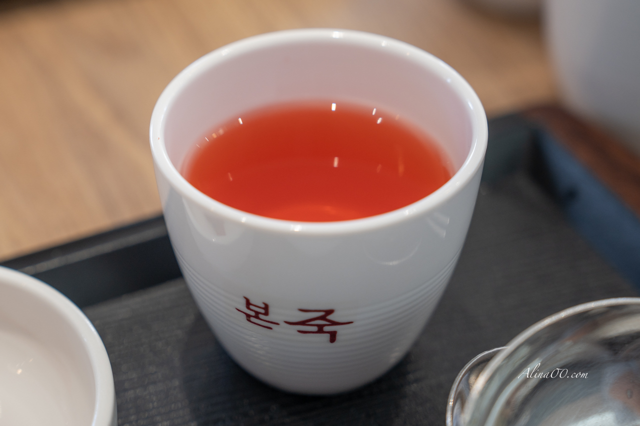 【台北美食】本粥台灣店｜韓式小菜免費續點1次,吃不完打包外帶 @Alina 愛琳娜