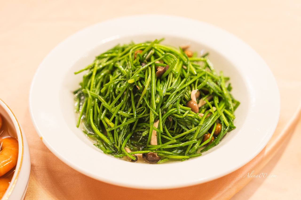 【台北美食】晶粵軒烤鴨餐廳/烤鴨3吃好滿足,超愛三杯鴨酸白菜鴨湯 @Alina 愛琳娜 【台北美食】晶粵軒烤鴨餐廳/烤鴨3吃好滿足,超愛三杯鴨酸白菜鴨湯 @Alina 愛琳娜