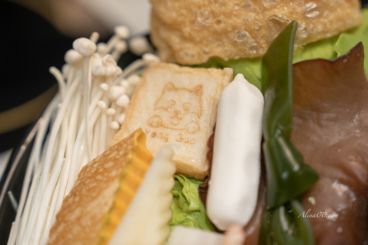 【桃園美食】養鍋台中石頭火鍋/寵物友善餐廳,被石頭火鍋爆香耽誤的剝皮辣椒雞腿肉火鍋 @Alina 愛琳娜