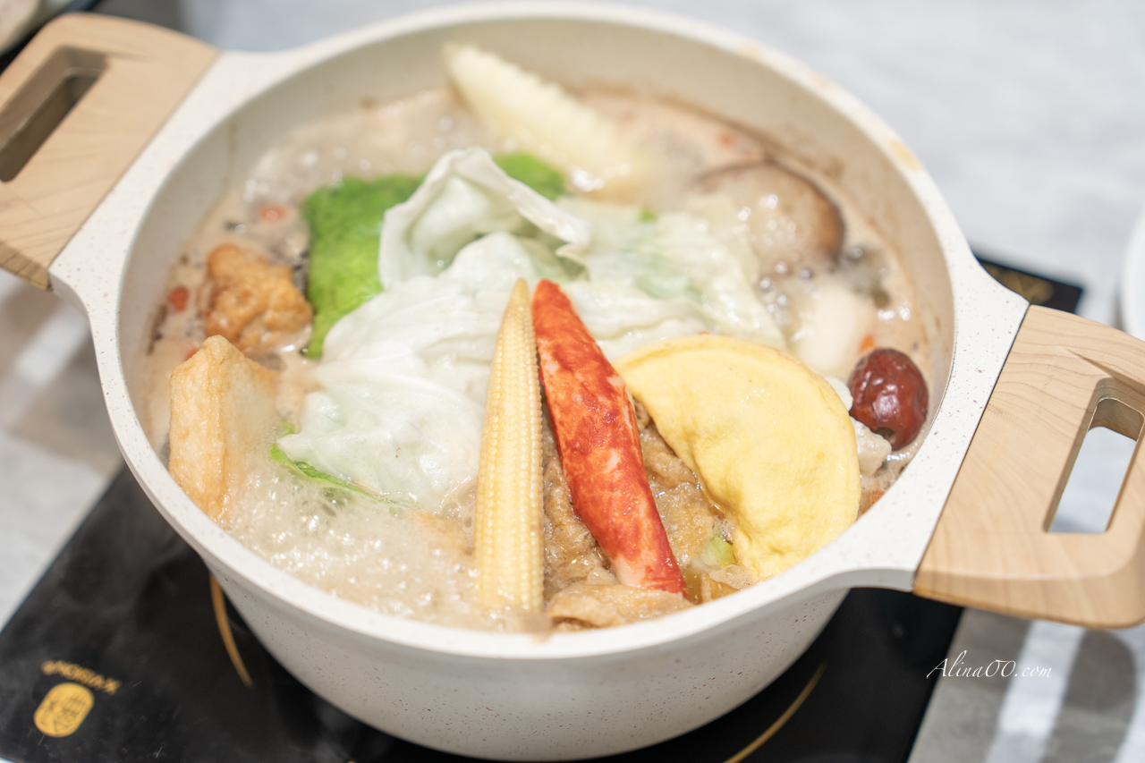【桃園美食】養鍋台中石頭火鍋/寵物友善餐廳,被石頭火鍋爆香耽誤的剝皮辣椒雞腿肉火鍋 @Alina 愛琳娜
