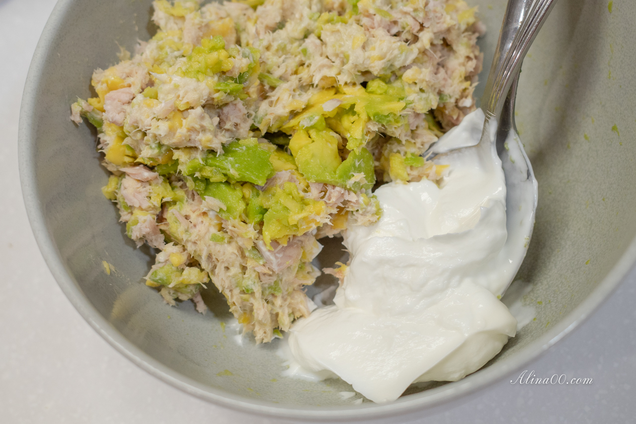【減脂料理食譜】雪坊希臘優格/低脂版酪梨鮪魚沙拉食譜,簡單又健康 @Alina 愛琳娜