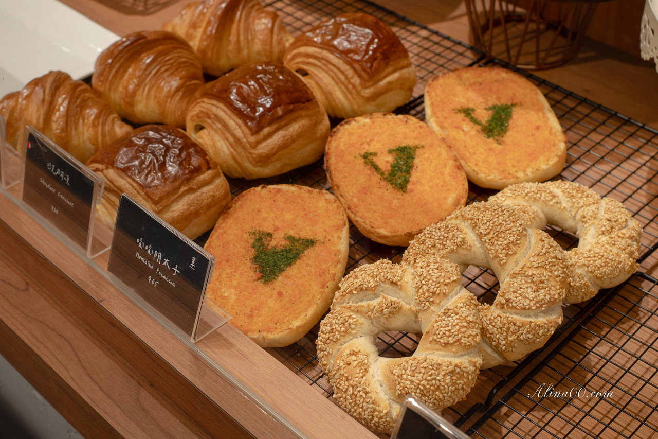 【台北美食】Miss V Bakery Cafe&nbsp;早午餐配肉桂捲,敦北店內用舒服 @Alina 愛琳娜