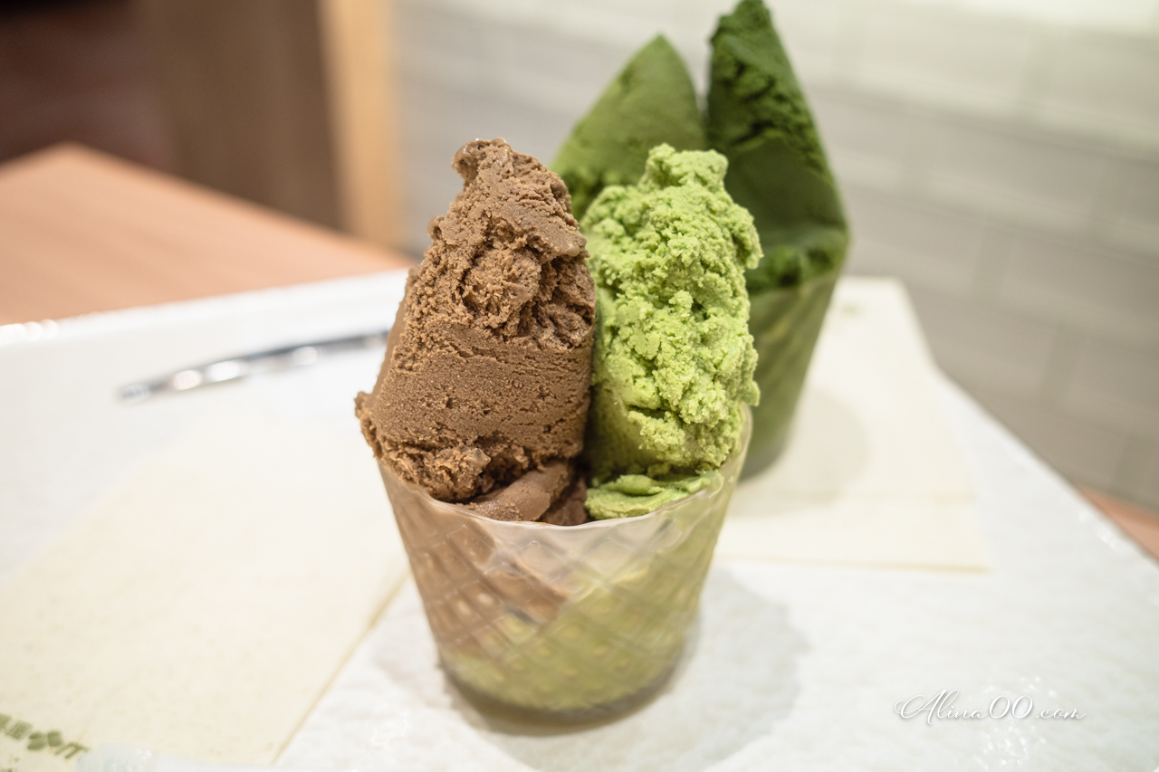 【大阪甜點】Four Green Leaves 伊藤園 抹茶冰淇淋5種濃度 @Alina 愛琳娜 【大阪甜點】Four Green Leaves 伊藤園 抹茶冰淇淋5種濃度 @Alina 愛琳娜