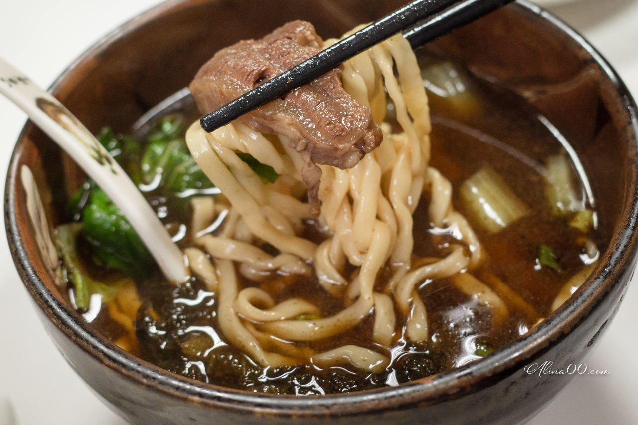 【花蓮美食】花崗亭手工麵｜花崗山牛肉麵在地長輩愛吃 @Alina 愛琳娜