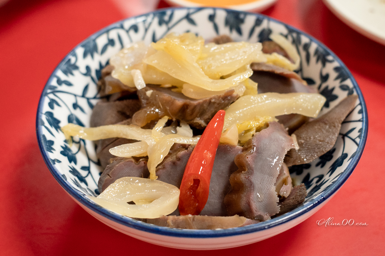 【花蓮美食】阿城鵝肉花蓮店|白斬煙燻都好吃,拌醬鵝腸也很推 @Alina 愛琳娜 【花蓮美食】阿城鵝肉花蓮店|白斬煙燻都好吃,拌醬鵝腸也很推 @Alina 愛琳娜