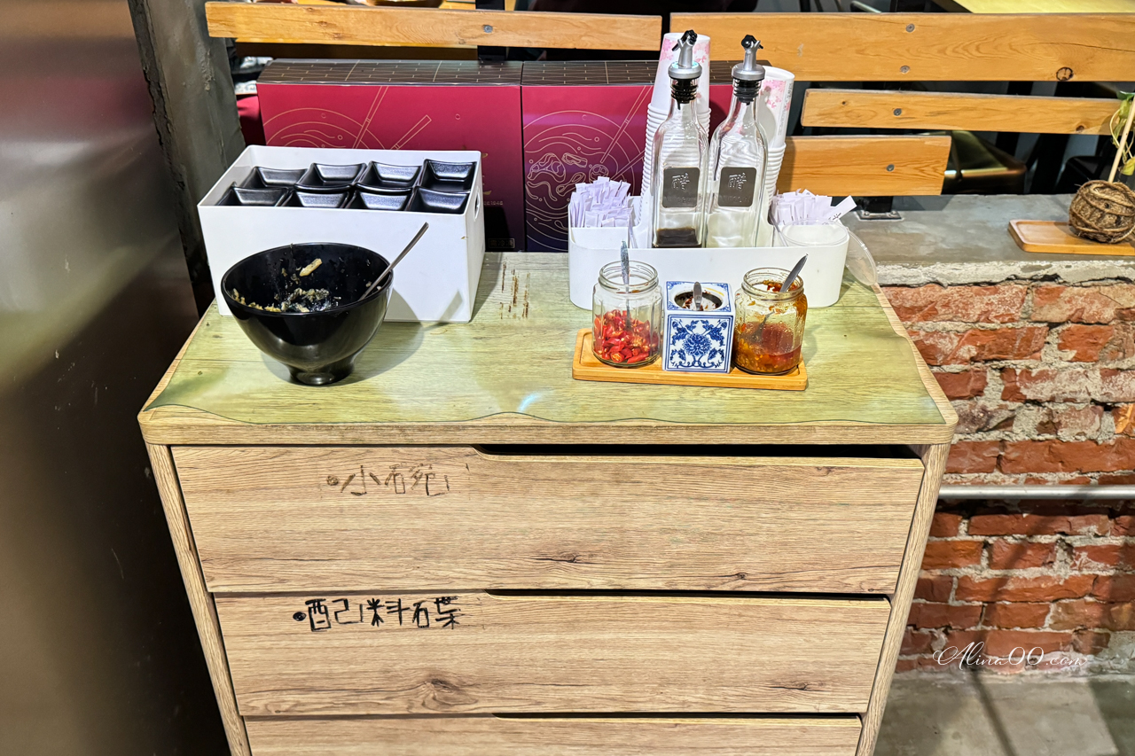 【花蓮美食】六里屯麵食專家｜紅燒羊肉麵口味份量都滿足 @Alina 愛琳娜