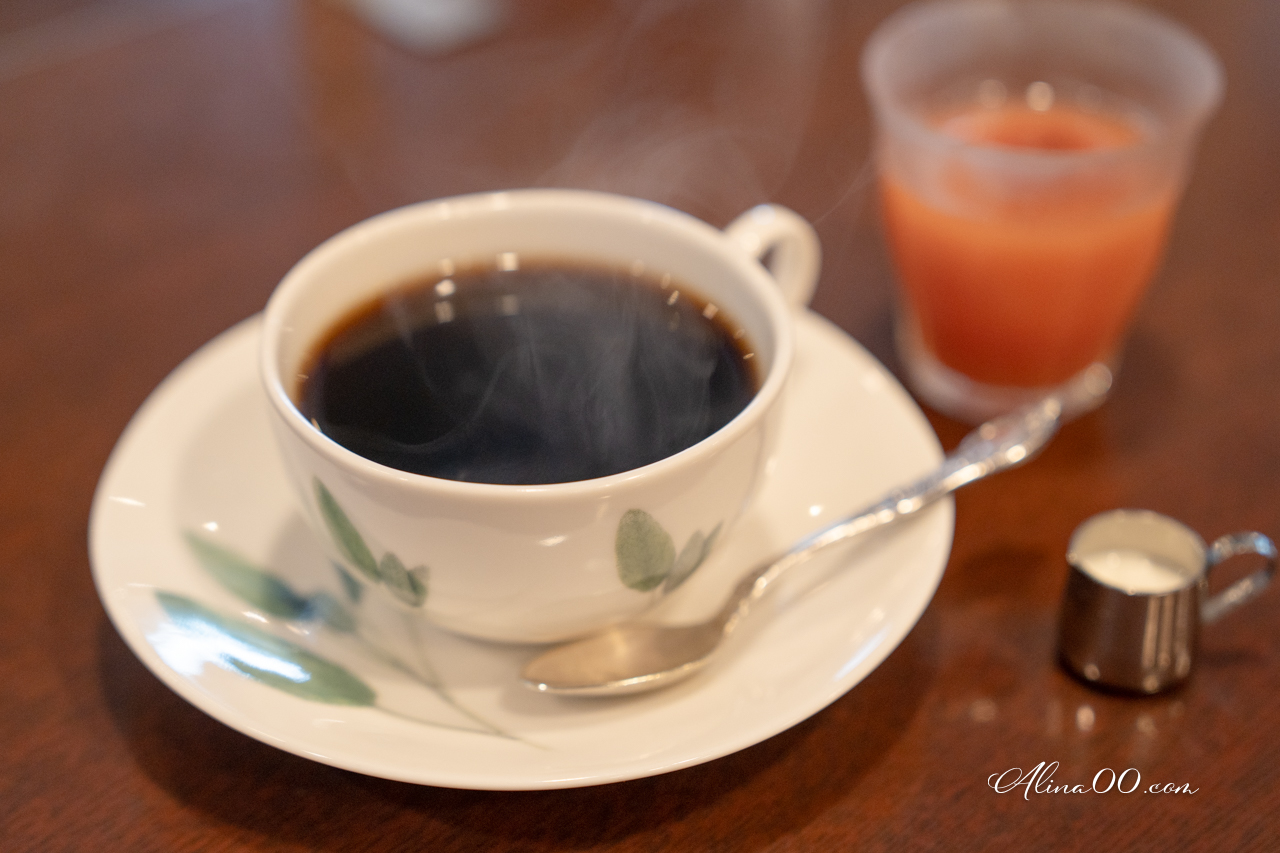 【名古屋美食】KAKO咖啡店｜早餐吃4種果醬紅豆奶油吐司 @Alina 愛琳娜