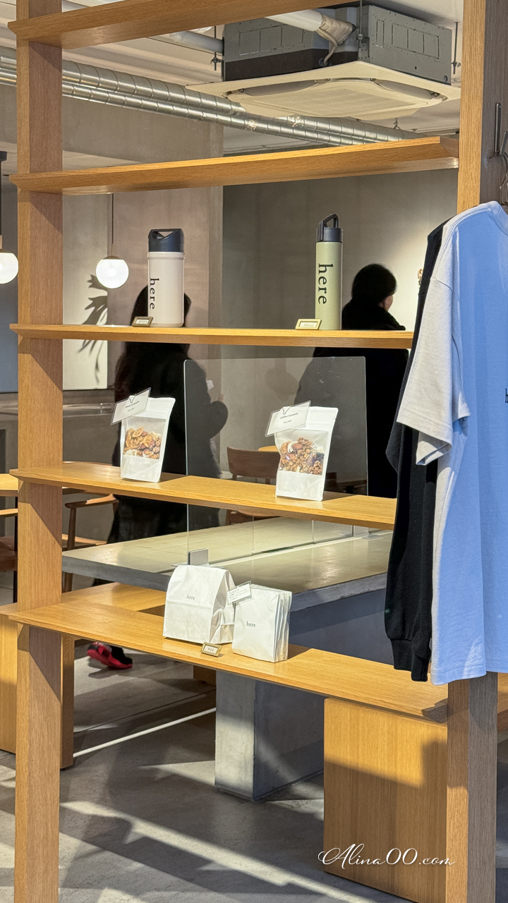 【京都咖啡】here Kyoto 京都 日本冠軍咖啡店,近烏丸御池二条城 @Alina 愛琳娜 【京都咖啡】here Kyoto 京都 日本冠軍咖啡店,近烏丸御池二条城 @Alina 愛琳娜
