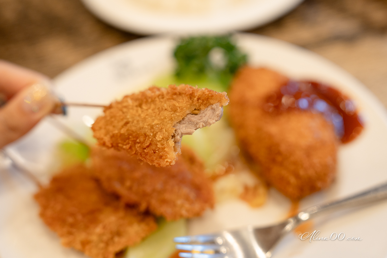 【大阪美食】明治軒 串炸定食蛋包飯|平價定食口味選擇多 @Alina 愛琳娜 【大阪美食】明治軒 串炸定食蛋包飯|平價定食口味選擇多 @Alina 愛琳娜