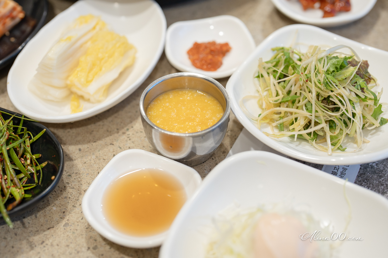 彥陽烤牛肉釜山家|玄彬吃過的米其林烤牛肉,姨母很親切 @Alina 愛琳娜 彥陽烤牛肉釜山家|玄彬吃過的米其林烤牛肉,姨母很親切 @Alina 愛琳娜