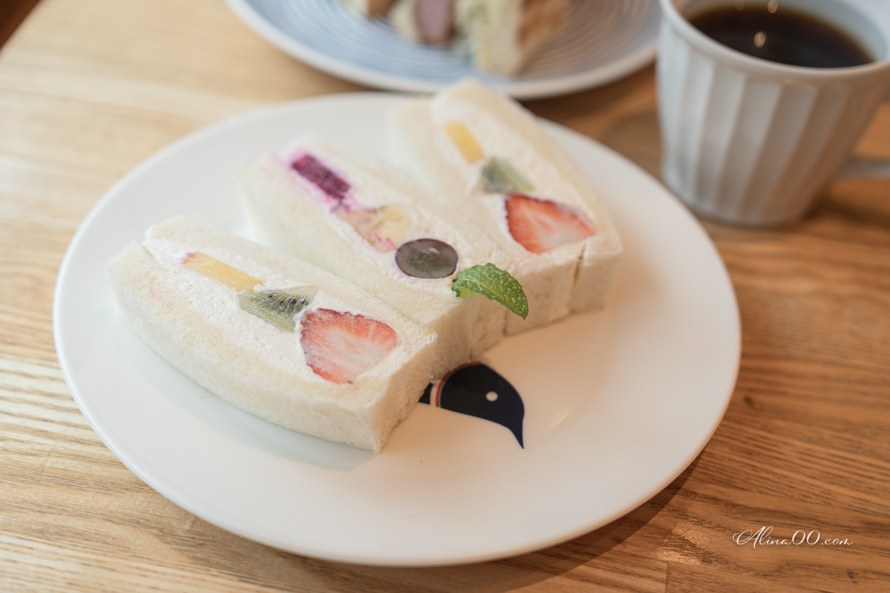 【東京美食】Pelican Cafe 淺草早午餐｜鵜鶘咖啡館招牌豬排三明治 @Alina 愛琳娜