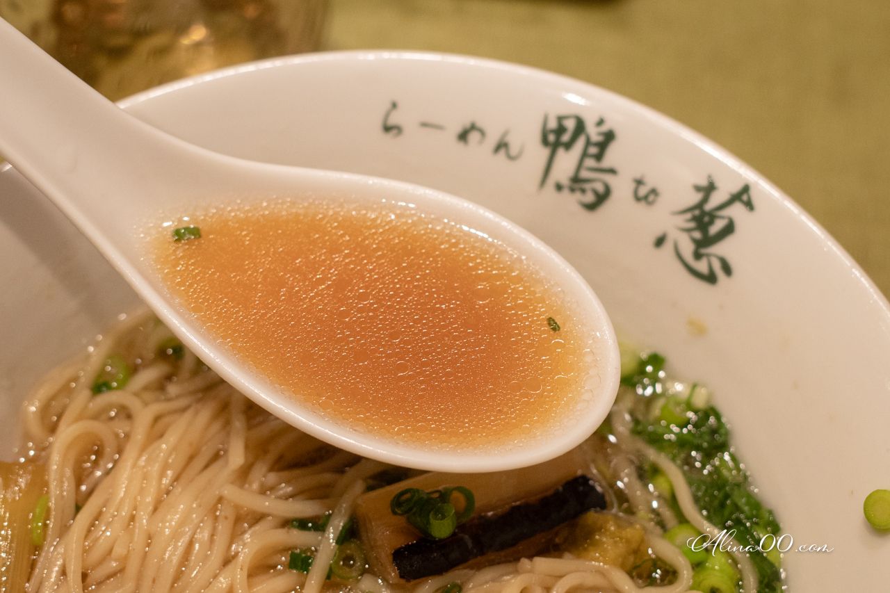 東京拉麵鴨to蔥｜上野鴨肉叉燒拉麵清爽好吃，排隊1小時才吃到 @Alina 愛琳娜