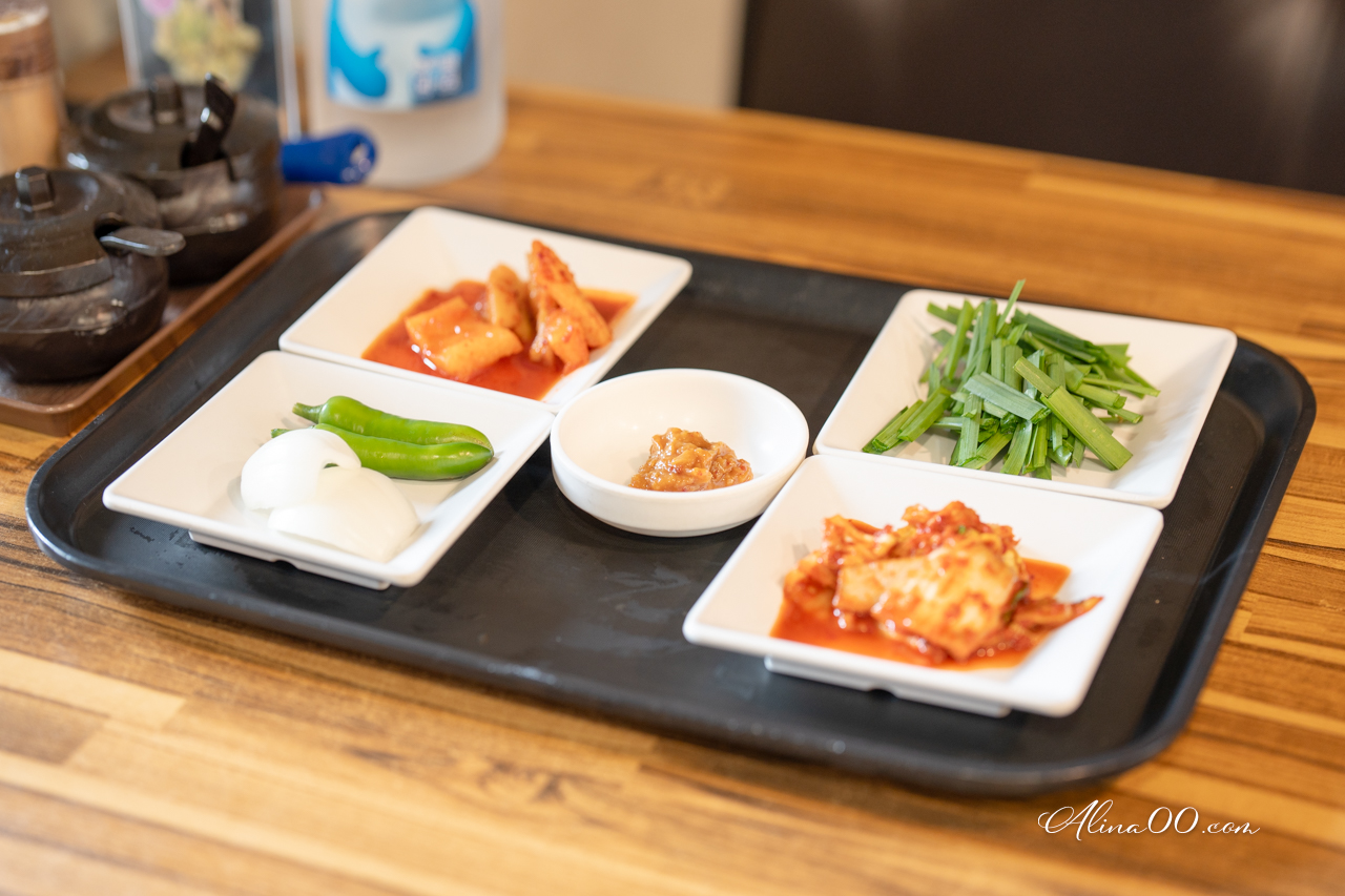 【釜山美食】海雲台五福豬肉湯飯|密陽式豬雜綜合口味我喜歡 @Alina 愛琳娜 【釜山美食】海雲台五福豬肉湯飯|密陽式豬雜綜合口味我喜歡 @Alina 愛琳娜