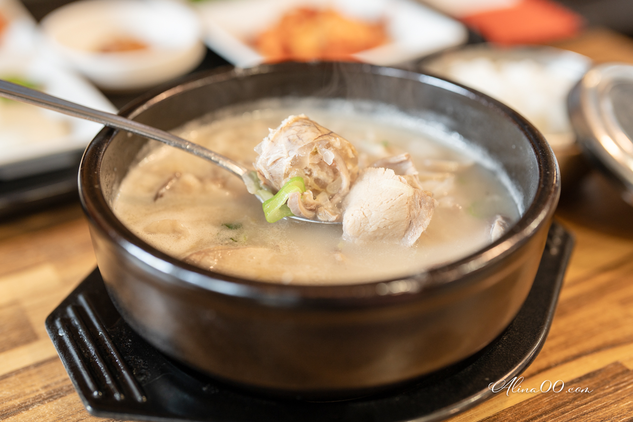 【釜山美食】海雲台五福豬肉湯飯｜密陽式豬雜綜合口味我喜歡 @Alina 愛琳娜
