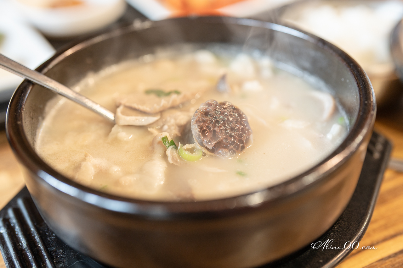 【釜山美食】海雲台五福豬肉湯飯|密陽式豬雜綜合口味我喜歡 @Alina 愛琳娜 【釜山美食】海雲台五福豬肉湯飯|密陽式豬雜綜合口味我喜歡 @Alina 愛琳娜