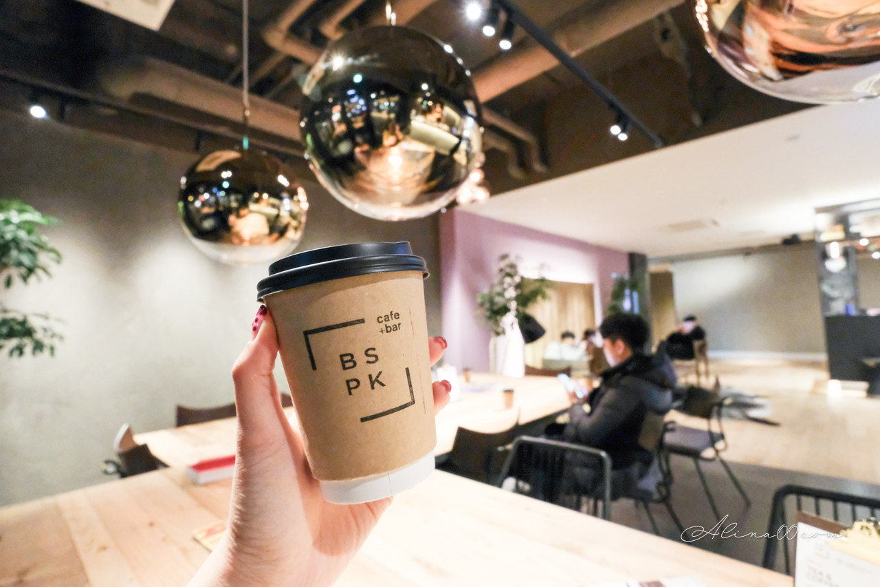 【東京住宿】新宿貝斯波克飯店 BESPOKE HOTEL|工業時尚雙床房型 @Alina 愛琳娜 【東京住宿】新宿貝斯波克飯店 BESPOKE HOTEL|工業時尚雙床房型 @Alina 愛琳娜