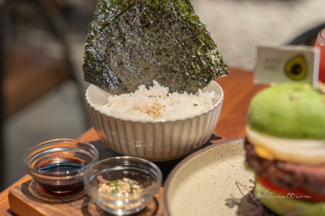 PRESERVE 蔬食早午餐|台北大巨蛋酪梨漢堡,健康營養好吃 @Alina 愛琳娜 PRESERVE 蔬食早午餐|台北大巨蛋酪梨漢堡,健康營養好吃 @Alina 愛琳娜