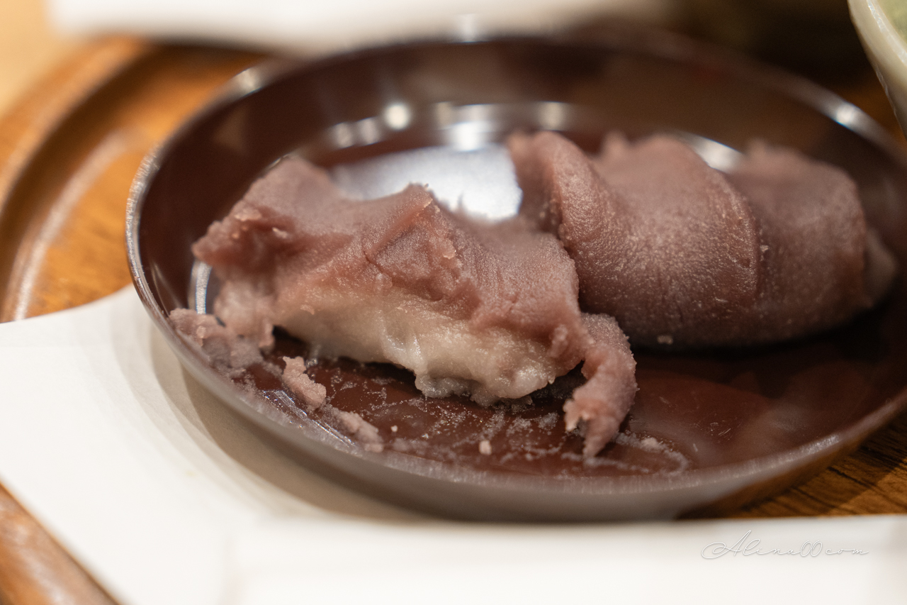 【名古屋甜點】赤福茶屋｜伊勢名物伴手禮 紅豆麻糬配抹茶冰 @Alina 愛琳娜