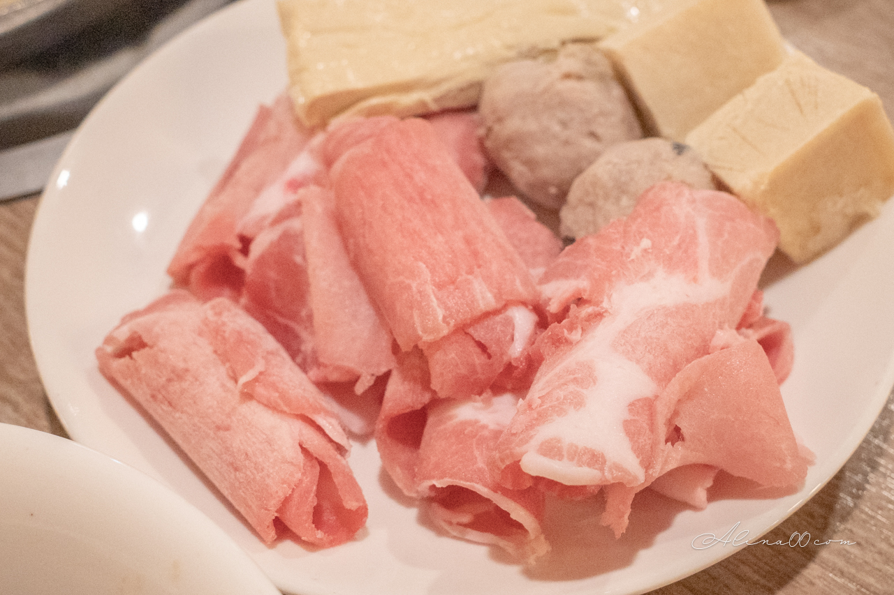 大戈壁蒙古烤肉｜台北行天宮吃到飽500元有找，還附火鍋自助吧 @Alina 愛琳娜