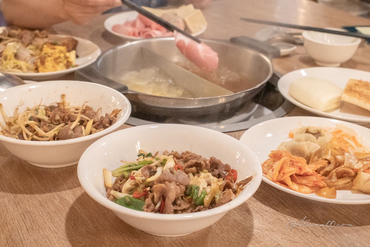 大戈壁蒙古烤肉｜台北行天宮吃到飽500元有找，還附火鍋自助吧 @Alina 愛琳娜