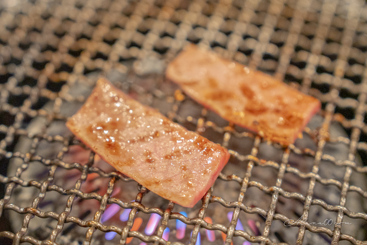 【東京美食】一頭買燒肉玄淺草本店|厚切牛舌+松阪牛套餐好滿足 @Alina 愛琳娜 【東京美食】一頭買燒肉玄淺草本店|厚切牛舌+松阪牛套餐好滿足 @Alina 愛琳娜