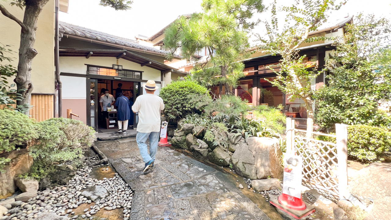 【名古屋美食】蓬萊軒鰻魚飯 我心中的第1名,美味炭烤鰻魚飯三吃 @Alina 愛琳娜