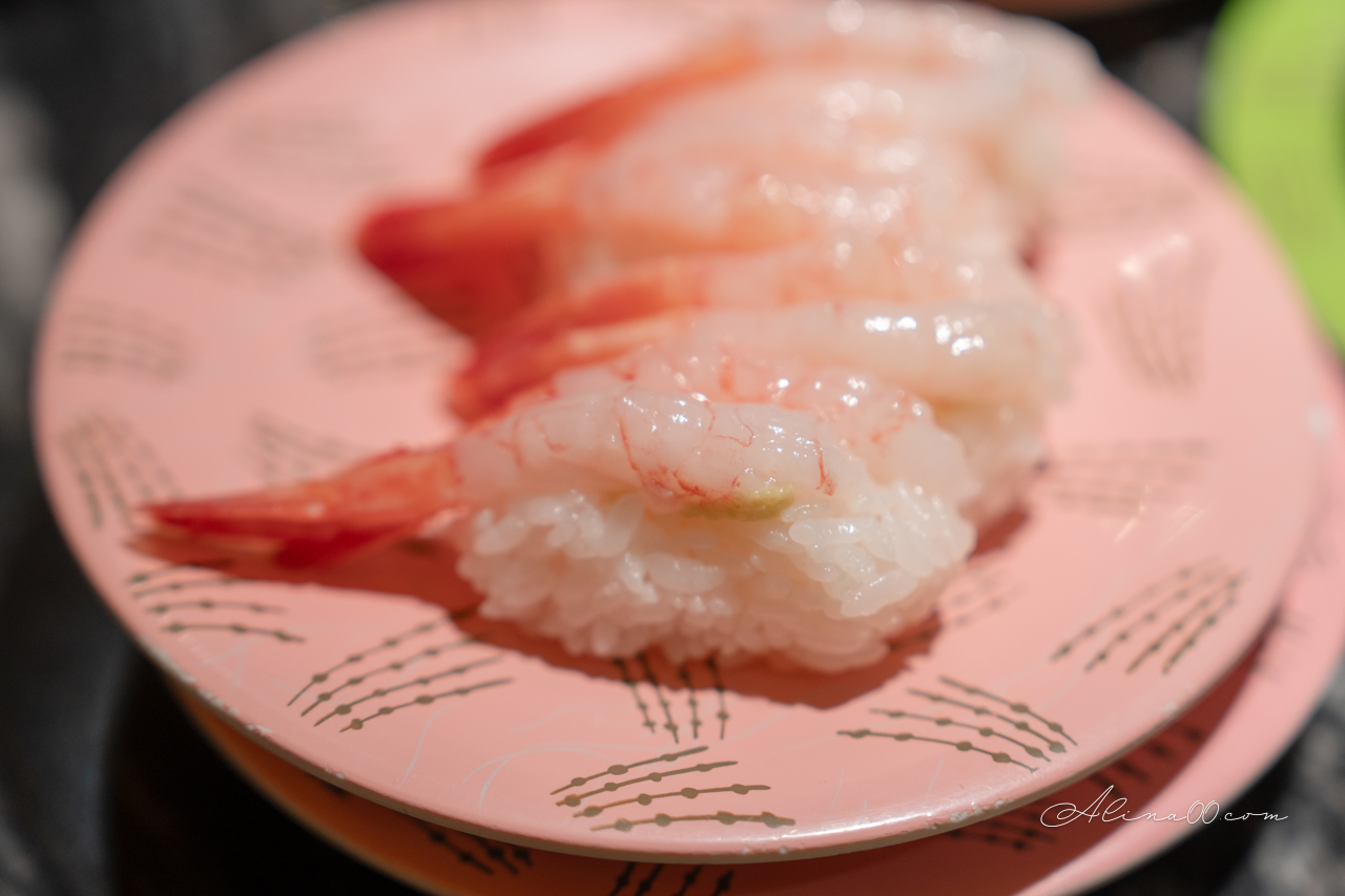 迴轉壽司根室花丸 東京銀座店|排隊2.5小時才吃到,蟹腳味噌湯必點 @Alina 愛琳娜