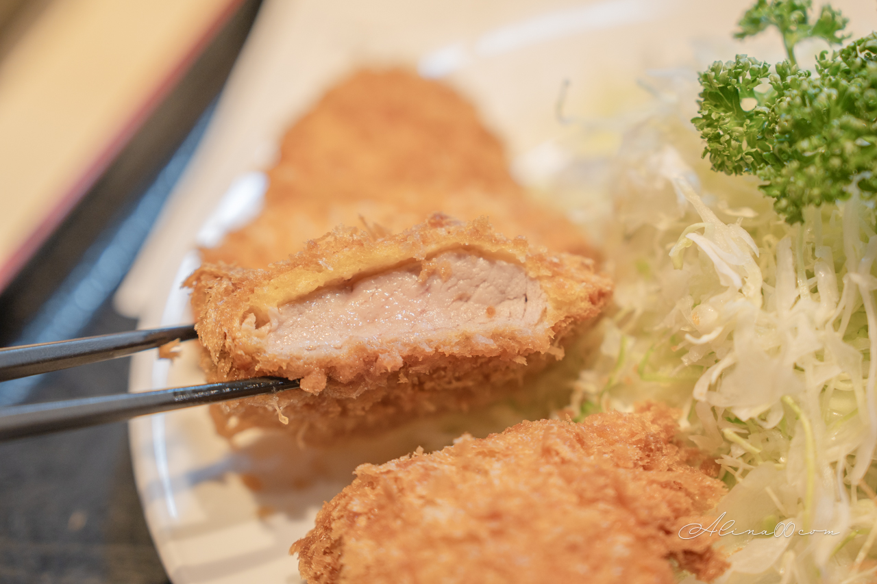 【東京美食】銀座豬排飯にし邑|腰內肉豬里肌飯,生菜免費吃到飽 @Alina 愛琳娜 【東京美食】銀座豬排飯にし邑|腰內肉豬里肌飯,生菜免費吃到飽 @Alina 愛琳娜