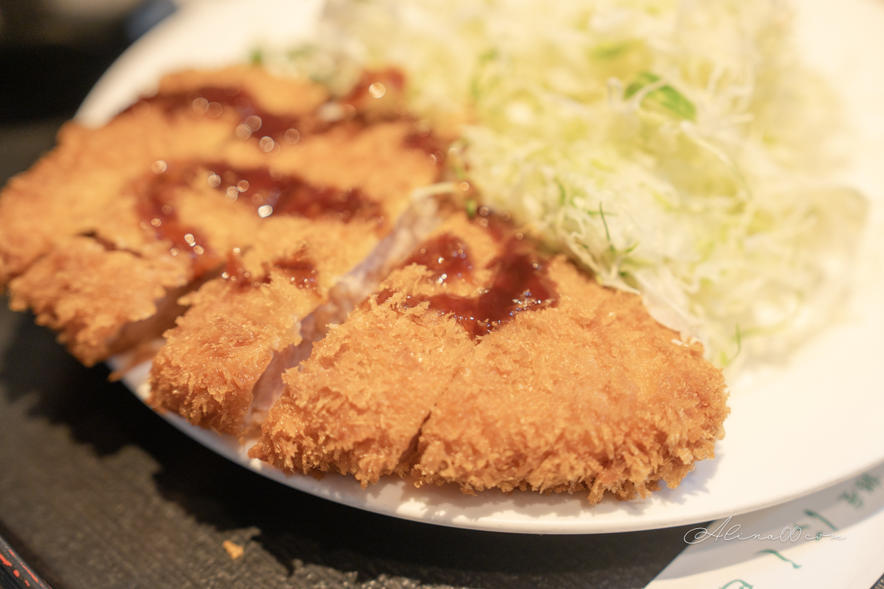 【東京美食】銀座豬排飯にし邑|腰內肉豬里肌飯,生菜免費吃到飽 @Alina 愛琳娜 【東京美食】銀座豬排飯にし邑|腰內肉豬里肌飯,生菜免費吃到飽 @Alina 愛琳娜
