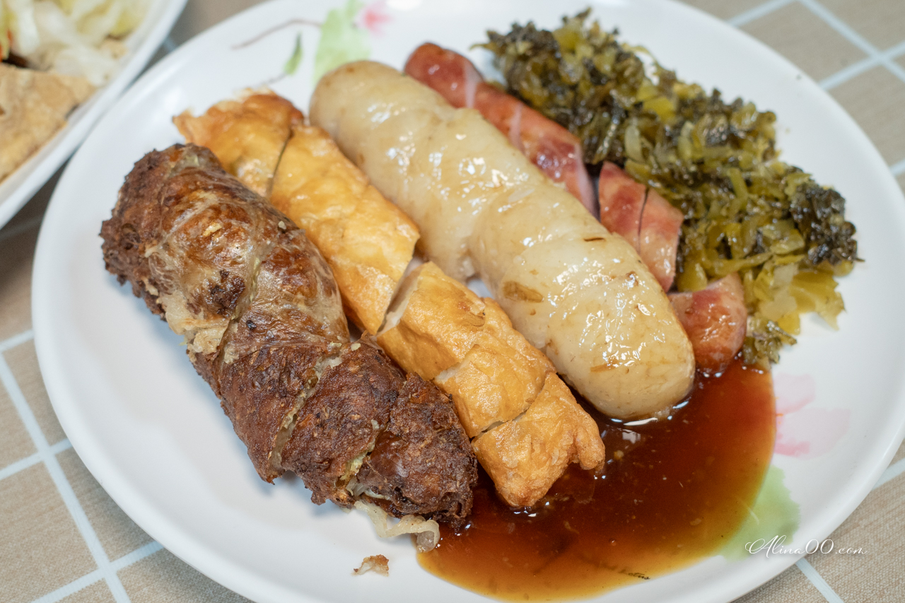 【花蓮美食】游媽媽龍鳳腿|大腸包小腸配臭豆腐有夠台 @Alina 愛琳娜 【花蓮美食】游媽媽龍鳳腿|大腸包小腸配臭豆腐有夠台 @Alina 愛琳娜